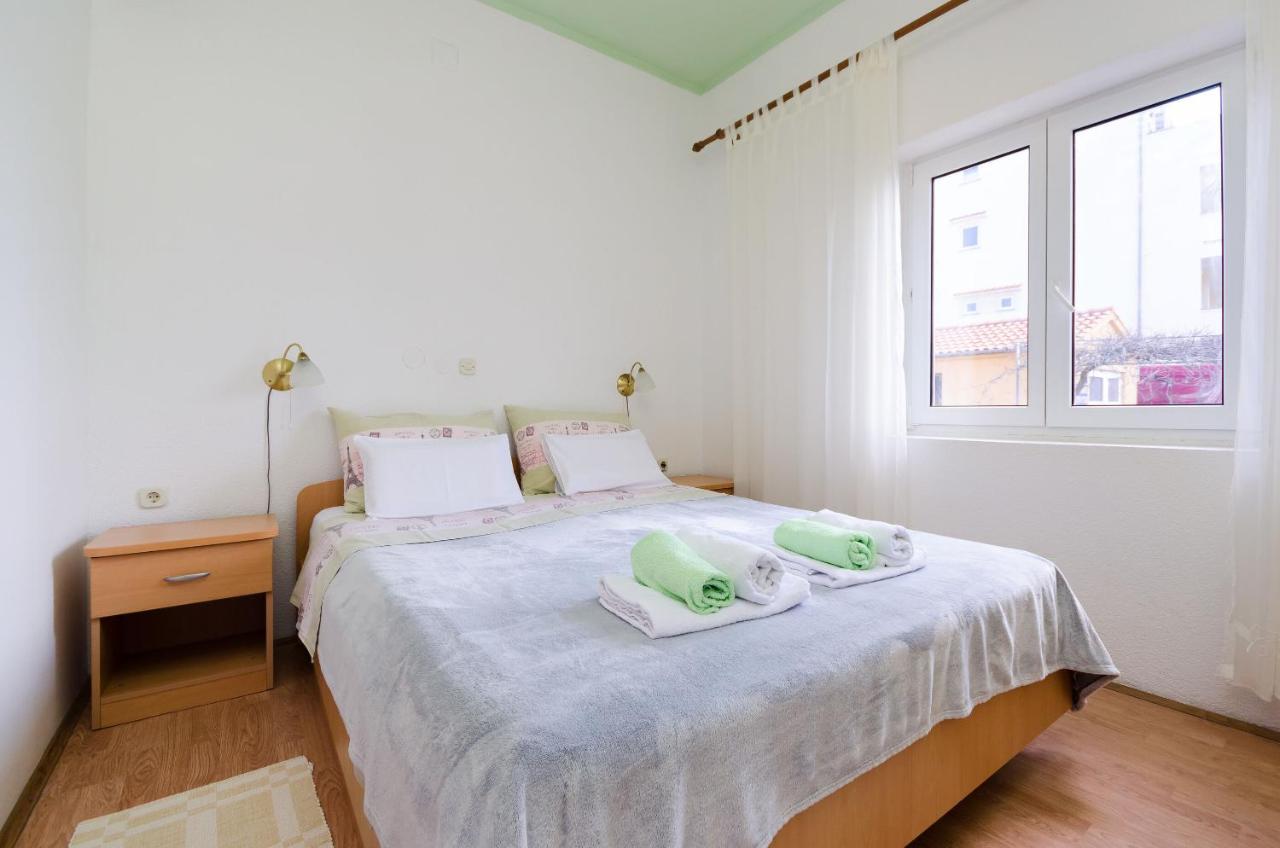 Apartments Mijatovic Lopar Exterior photo